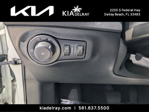 Used 2018 Jeep Compass Latitude w/ Popular Equipment Group image 24