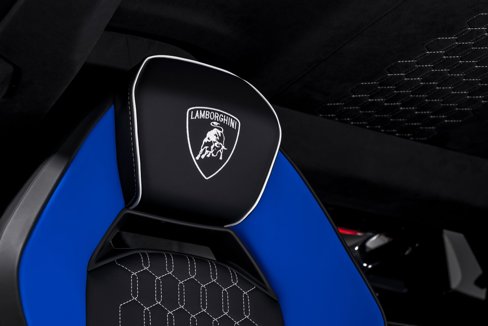 Used 2024 Lamborghini Revuelto image 35