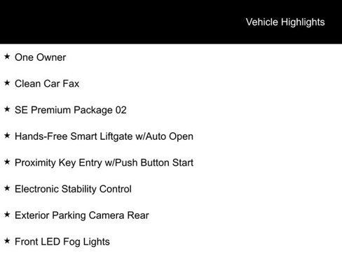 Used 2017 Hyundai Santa Fe SE w/ SE Premium Package 02 image 2