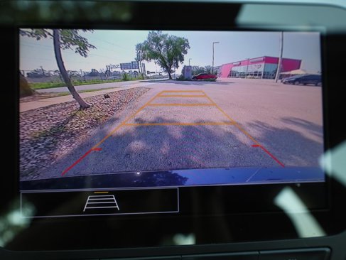 Used 2023 Chevrolet Malibu LT image 37