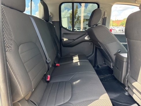 Used 2018 Nissan Frontier PRO-4X image 21