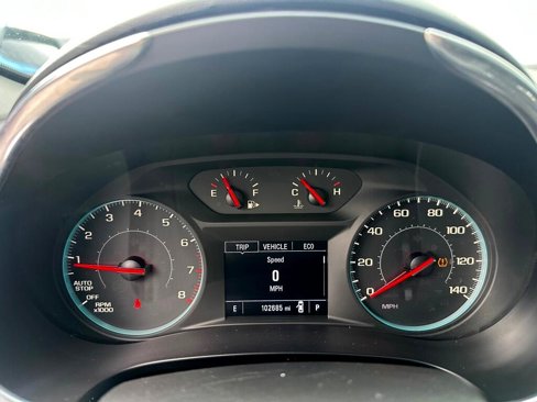 Used 2020 Chevrolet Malibu LT image 14