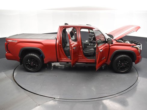 Used 2022 Toyota Tundra Limited image 40