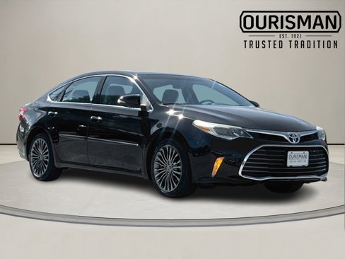 Used 2016 Toyota Avalon Limited image 1