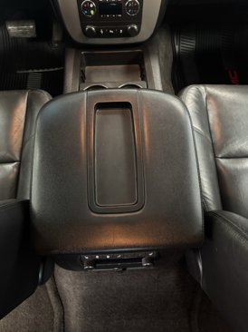 Used 2014 GMC Yukon SLT w/ SLT Chrome Package image 22