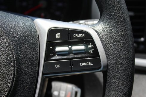 Used 2019 Kia Sorento L image 19