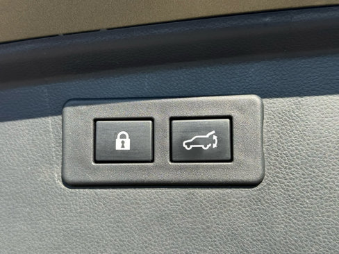 Used 2022 Subaru Outback Onyx Edition XT image 11