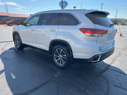 Used 2019 Toyota Highlander XLE image 7