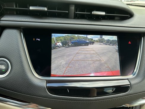 Used 2019 Cadillac XT5 Luxury image 25