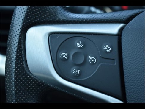 Used 2024 GMC Terrain SLE image 23