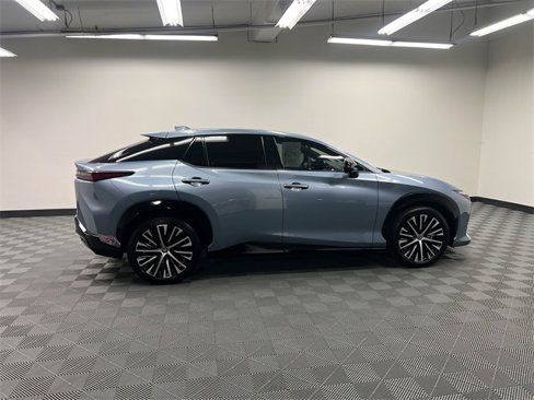 Used 2023 Lexus RZ 450e Premium image 4