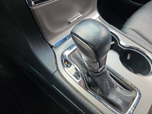 Used 2020 Jeep Grand Cherokee Limited image 21