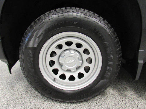 Used 2022 Chevrolet Silverado 1500 W/T w/ WT Value Package image 10