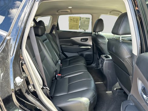 Used 2023 Nissan Murano SV image 13