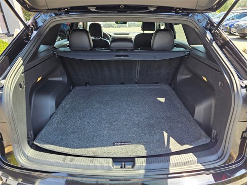 Used 2022 Volkswagen Atlas Cross Sport SE image 14