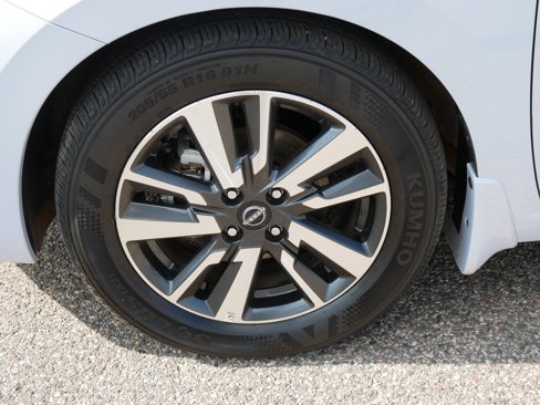 Certified 2024 Nissan Versa SV w/ Trunk Package image 15