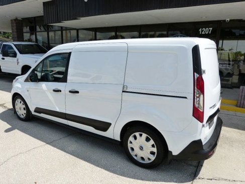 Used 2020 Ford Transit Connect XLT image 3