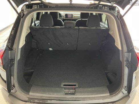 Used 2022 Nissan Rogue SV image 21