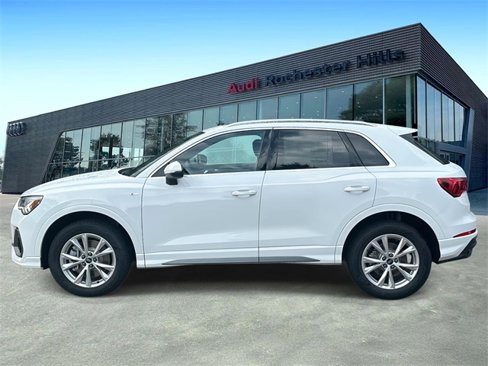 New 2025 Audi Q3 2.0T Premium image 2