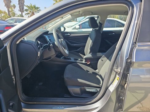 Used 2019 Volkswagen Jetta S w/ Driver Assistance Package image 3