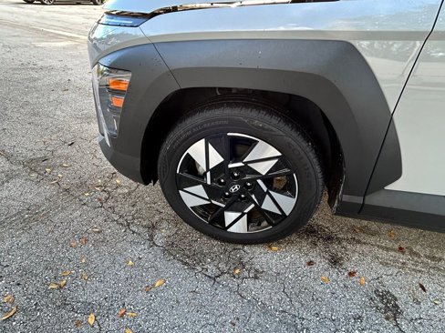 Used 2024 Hyundai Kona SEL image 29