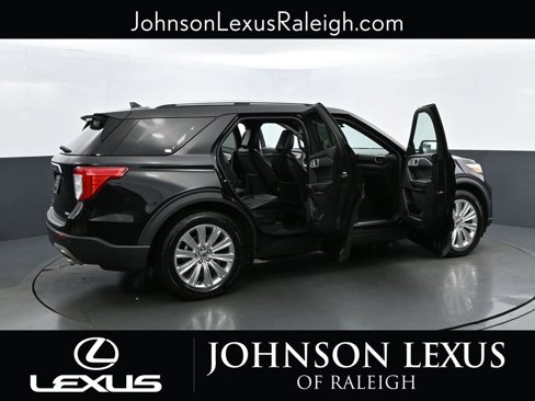 Used 2020 Ford Explorer Limited image 31
