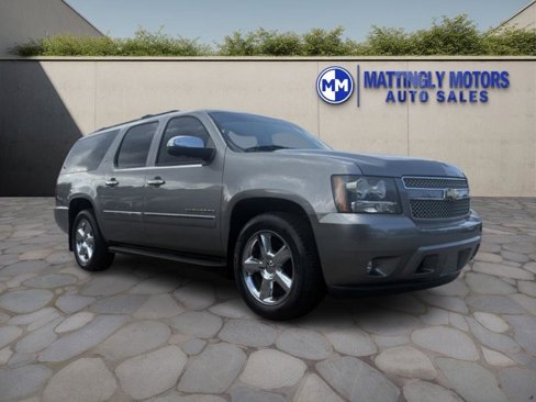 Used 2012 Chevrolet Suburban LTZ image 1