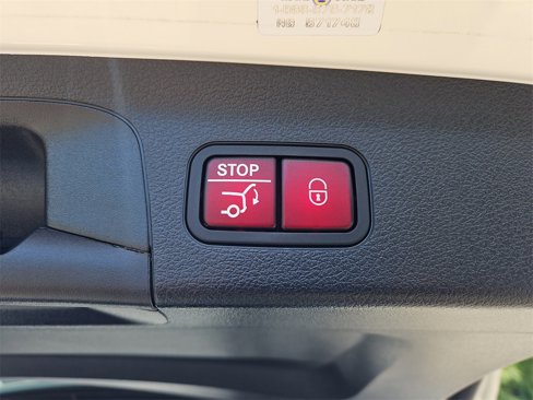 Used 2023 Mercedes-Benz GLS 450 4MATIC w/ Warmth & Comfort Package image 28