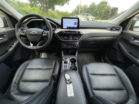 Used 2022 Ford Escape SEL image 12