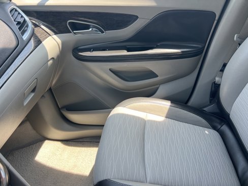 Used 2015 Buick Encore Convenience image 18