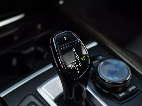 Used 2014 BMW X5 xDrive50i image 32