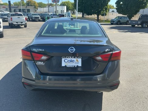 Used 2022 Nissan Altima 2.5 SV image 5