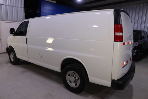Used 2020 Chevrolet Express 2500 image 2