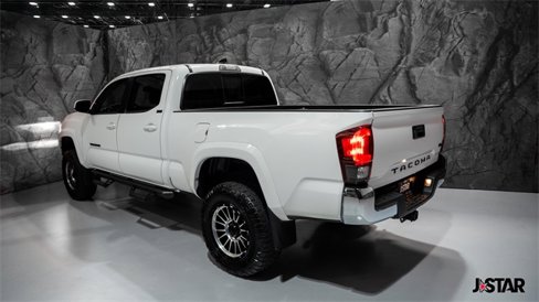Used 2022 Toyota Tacoma SR5 image 21