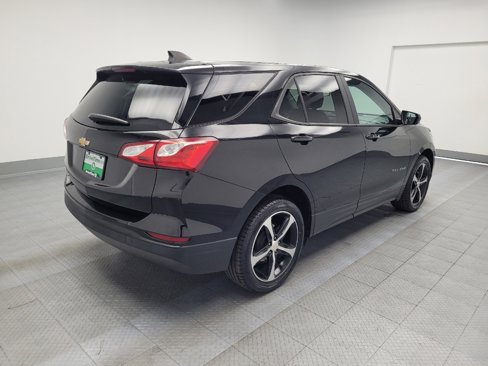 Used 2020 Chevrolet Equinox LS w/ LS Convenience Package image 9