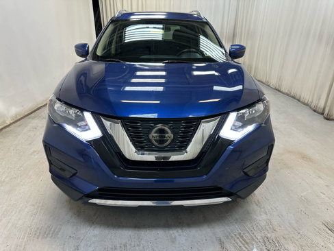 Used 2020 Nissan Rogue SV image 6