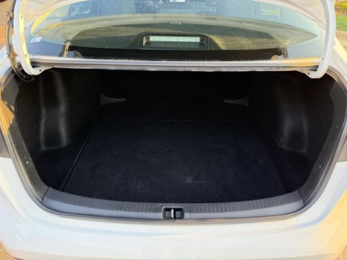 Used 2024 Toyota Corolla LE image 16