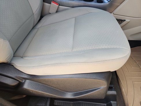 Used 2017 Ford C-MAX SE w/ Equipment Group 201A image 28