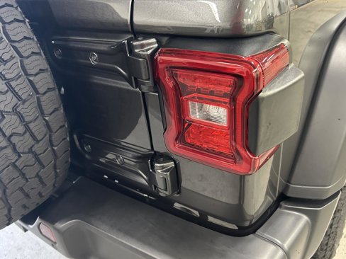 Used 2021 Jeep Wrangler Unlimited Sport image 10