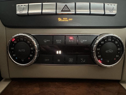 Used 2012 Mercedes-Benz C 250 Sedan image 37