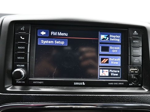 Used 2019 Dodge Grand Caravan SXT image 17