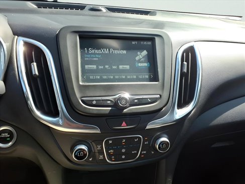 Used 2018 Chevrolet Equinox LT image 17