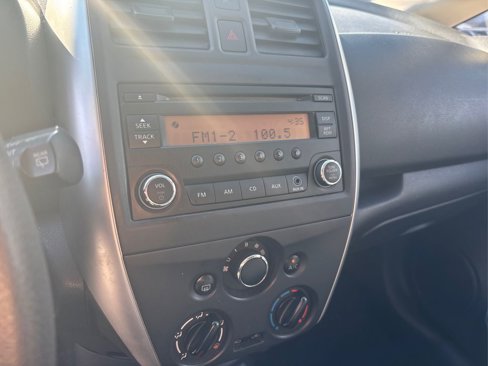 Used 2015 Nissan Versa Note S Plus image 24