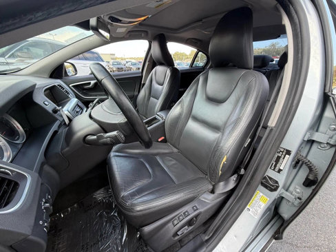 Used 2013 Volvo S60 T5 image 12