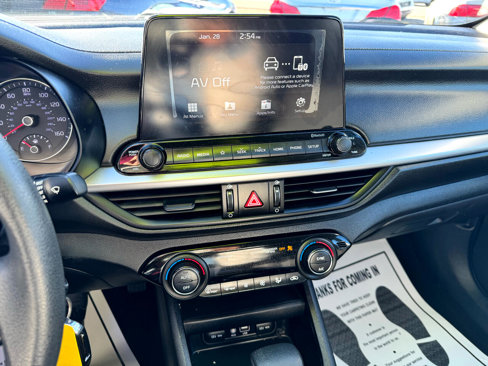 Used 2019 Kia Forte LXS image 16