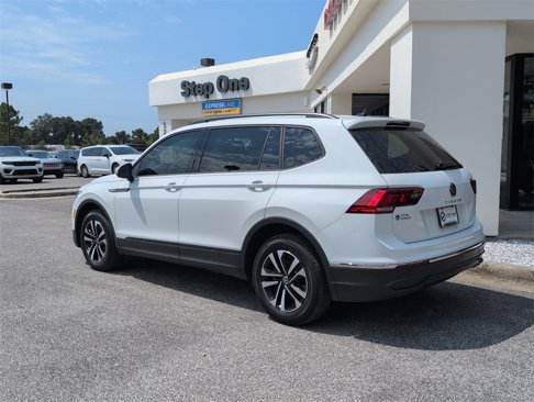 Used 2024 Volkswagen Tiguan S image 8