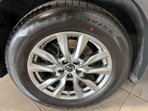 Used 2018 MAZDA CX-9 Touring w/ Touring Premium Package image 10
