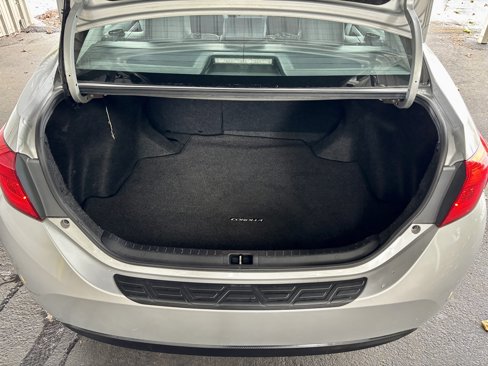 Used 2017 Toyota Corolla SE image 15