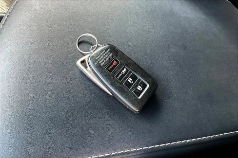 Used 2018 Lexus NX 300 AWD image 10