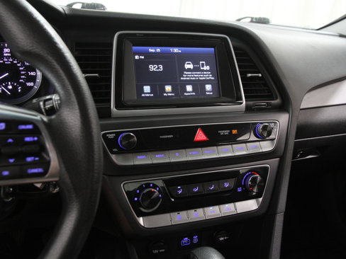 Used 2018 Hyundai Sonata SE image 9